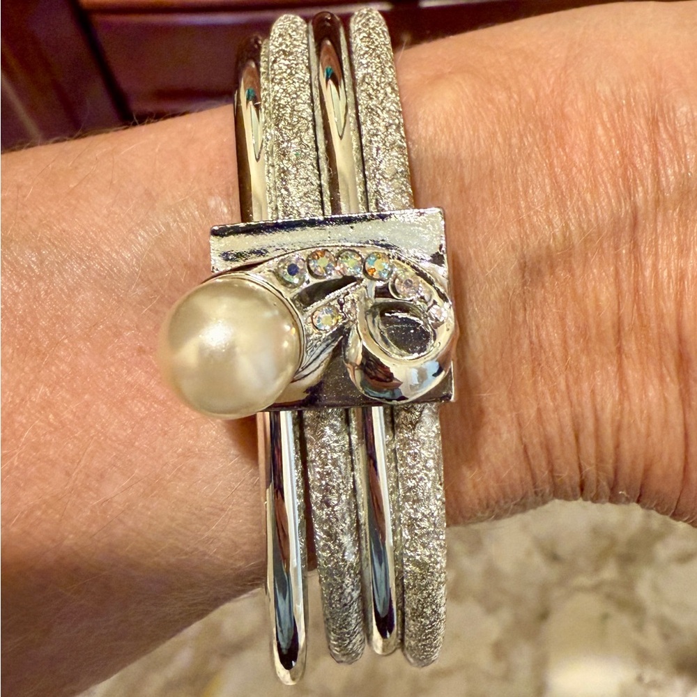 Sleek Silver Rhinestone and Pearl Bangle Bracelet